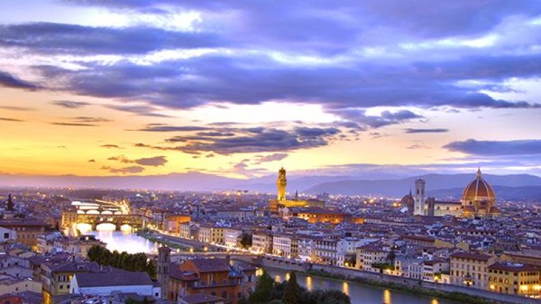 فلورنسا الإيطالية تعقد أول “ميثاق مواطنة” مع المسلمين