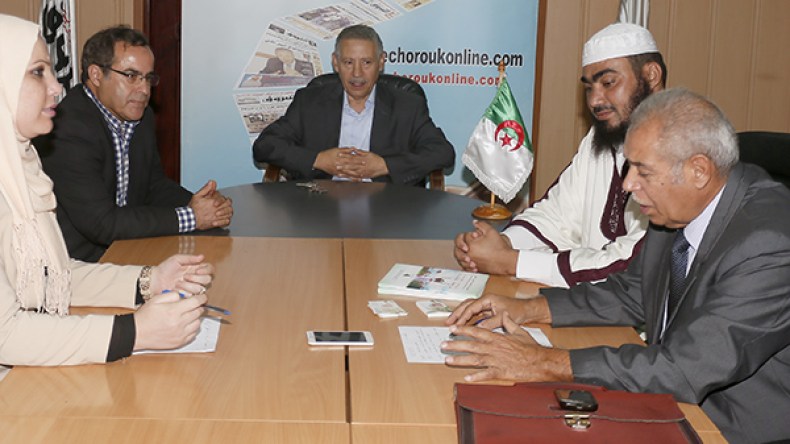 جزائريون‮ ‬يعيشون بكلى الصينيين والأتراك‮..!‬