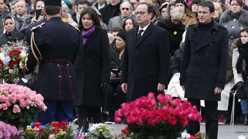 زيارة مفاجئة للرئيس الفرنسي لمسجد باريس الكبير