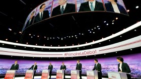 مرشحو اليسار الفرنسي عدا فالس ينتقدون فترة هولاند