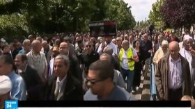 فرنسا: آلاف المسلمين يتظاهرون منددين بالهجوم الذي استهدف شرطيين