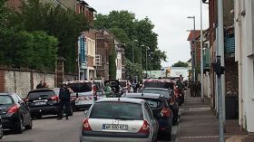 الشرطة الفرنسية تقتل مسلحين ذبحا كاهناً في عملية احتجاز رهائن في كنيسة