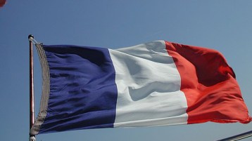 فرنسا والمجر واللاجئون