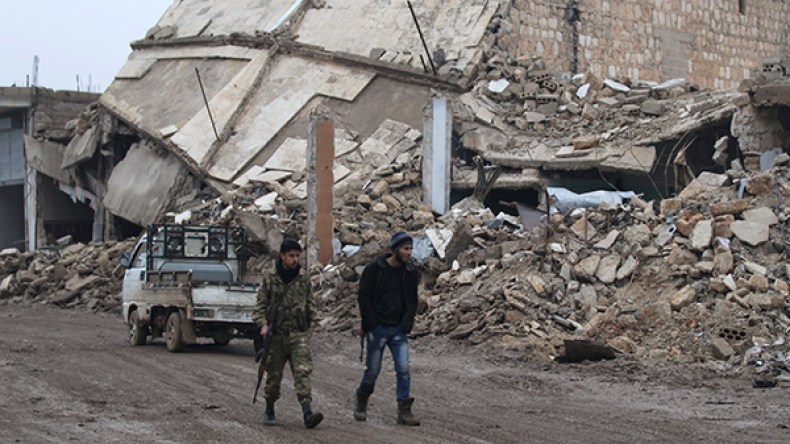 المعارضة السورية تجمد محادثات تدعمها روسيا بسبب انتهاك الهدنة