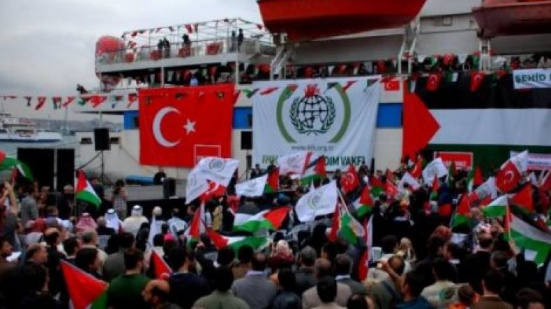 تركيا تخطط لتسيير أسطول الحرية 2 إلى غزة بحماية الجيش التركي
