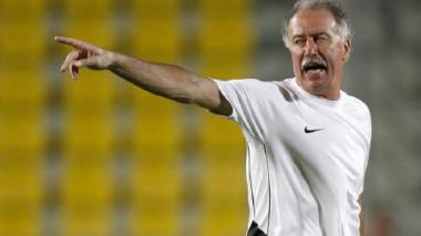 Algeria in talks with Gerard Gili for coaching job