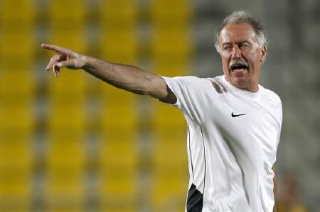 Algeria in talks with Gerard Gili for coaching job