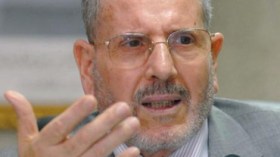 من أفطر قبل آذان المغرب عملا بفتاوى السلفيين صيامه باطل