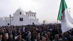 الحكومة تلتزم بمهلة 15 يوما لتلبية مطالب الحرس البلدي