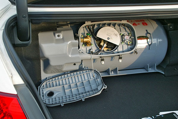 Mustapha Guitouni: “Transferring Cars To Sirghaz Will Reduce The Cost Of Importing Fuel”