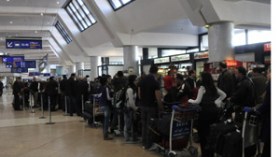 إضراب‭ ‬مفاجئ‭ ‬للطيارين‭ ‬يحتجز‭ ‬عشرات‭ ‬المسافرين