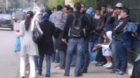 تحقيق حول “جهات مشبوهة” تدفع بتلاميذ البكالوريا إلى الشارع