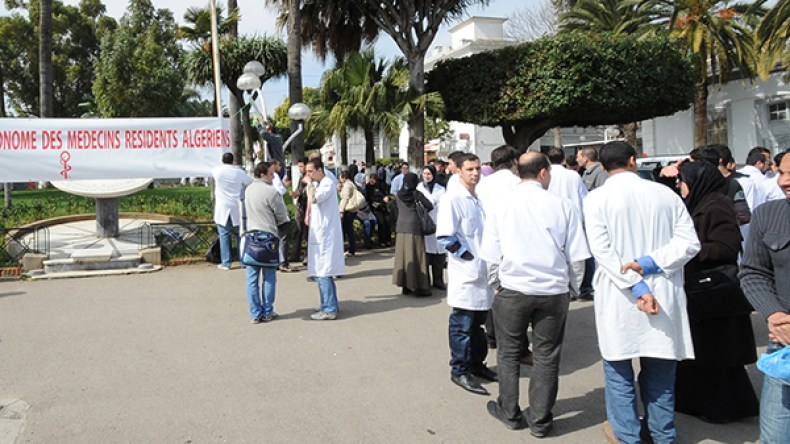 بياض بـ”الأسود”!