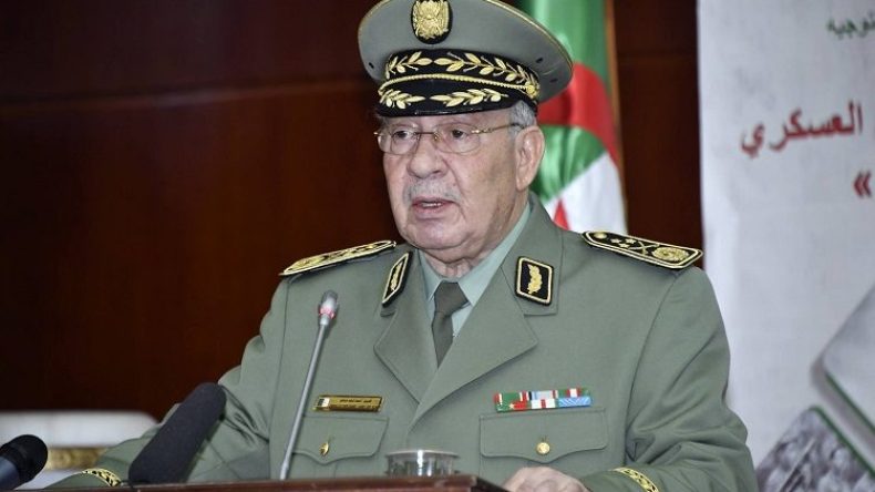 Gaïd Salah: ” L’Algérie ne reviendra pas aux années de braise”