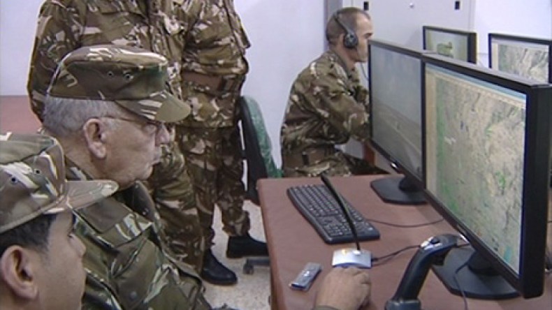 قايد صالح: عليكم بالتصدّي لأيّ عمل إرهابي محتمل