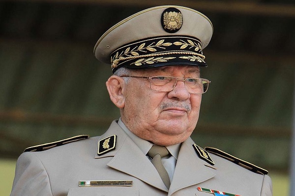 4e jour de visite à Ouargla: Gaïd Salah nie avoir aucune ambition politique