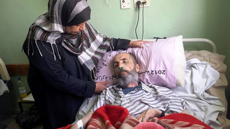 حرمان مرافقي المرضى من الطعام بسبب التقشف