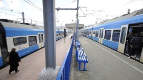 تذبذب في رحلات القطار يثير الإستياء وانقطاع الكهرباء أهم الأسباب