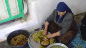 “الحلواجية” تعود مع اقتراب العيد