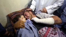 فلسطين: الوداع الأخير بين أب وابنته!