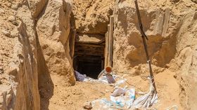 الجيش المصري يدمر أربعة أنفاق على الحدود مع غزة