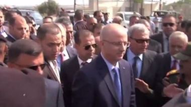أزمة رواتب غزة في طريقها للحل