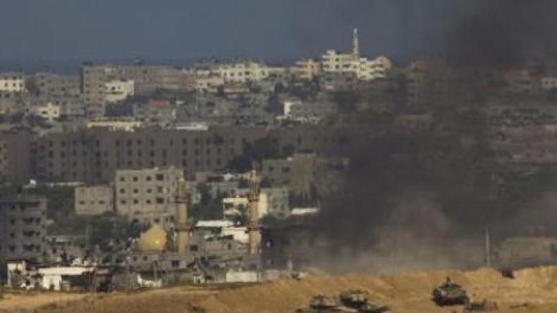 إسرائيل تقتل 18 فلسطينياً من عائلة واحدة