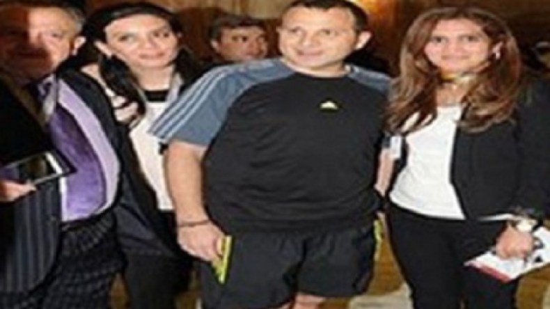صورة وزير الخارجية اللبناني في الشورت تجتذب النشطاء