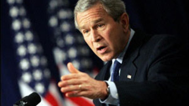 جورج بوش يتجه نحو اعتناق الكاثوليكية