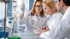 إنجاب الأطفال من رجل وامرأتين لمنع توارث الأمراض