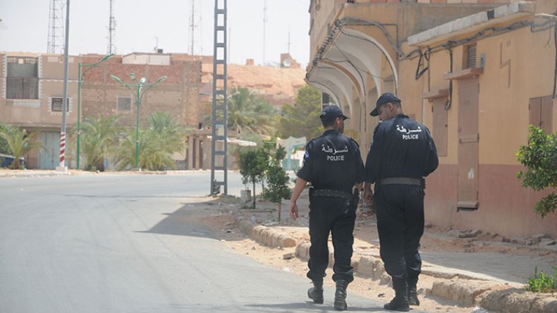 الأسلحة المستعملة بغرداية “مجهولة المصدر”