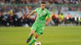 “عبد القادر غزال” يعتزل الكرة