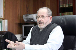 Sanctions contre des imams qui ne se sont pas levés pour l’hymne national