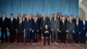 لهذه الأسباب جدّد بوتفليقة الثقة في سلال