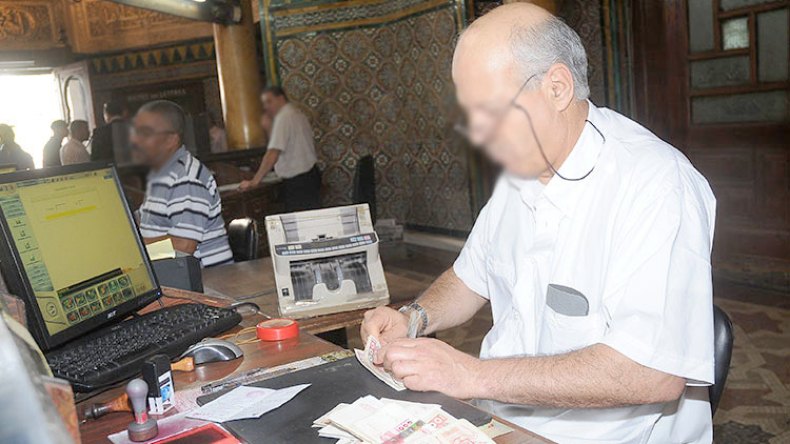 سلفيات مستعجلة للموظفين بسبب كورونا