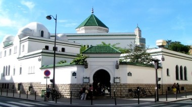 La Grande mosquée de Paris condamne les appels au boycott des produits français