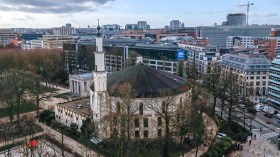 لماذا تخلت السعودية عن إدارة أكبر مساجد بلجيكا؟