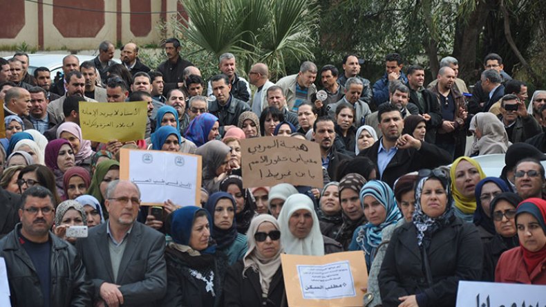 “لونباف” تقرر الدخول في حركات احتجاجية الشهر القادم