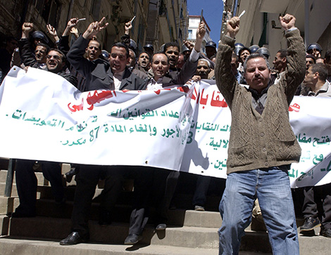 Education: Benghabrit vows not to back down the discounting of strikers' wages