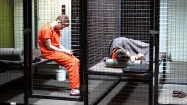 US transfers two Guantanamo detainees to Algeria