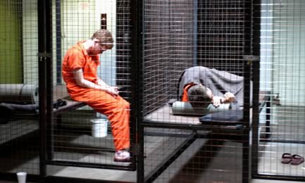 US transfers two Guantanamo detainees to Algeria