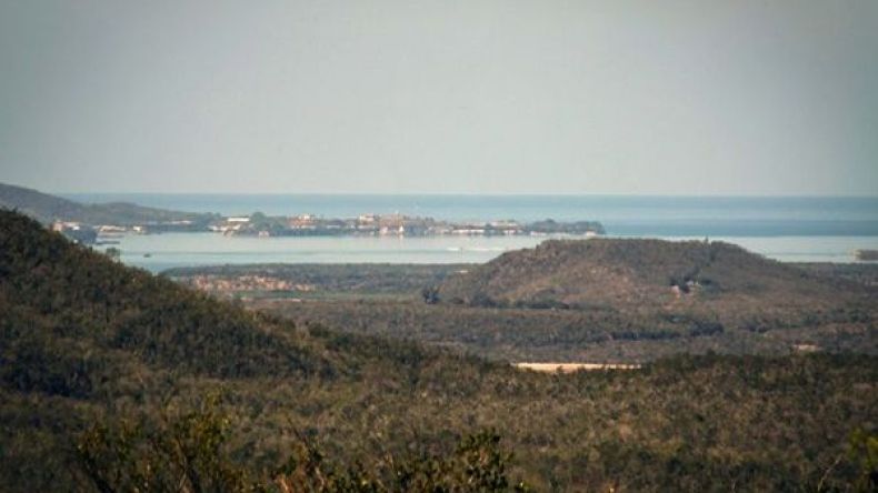 نقل تسعة معتقلين يمنيين في غوانتانامو إلى السعودية