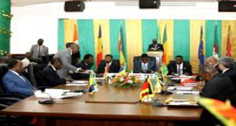 Les chefs d’Etat ouest-africains décident l’envoi de forces militaires au Mali et Guinée-Bissau