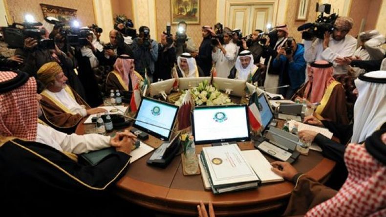 سوريا والنفط محور قمة مجلس التعاون الخليجي في الرياض