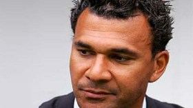 ألم غوليت وصايفي ينتقد استبعاد براهيمي