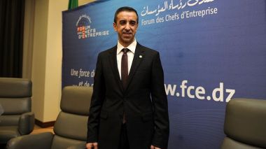 حداد: الإستدانة الخارجية ليست عيبا