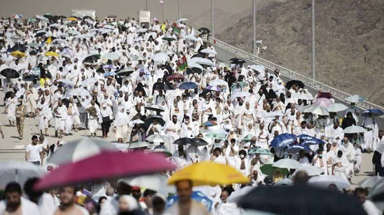 هستيريا لدى عائلات المفقودين بالبقاع المقدّسة وعمليات بحث متواصلة