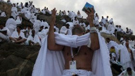 إقصاء 75 جزائريا من حج 2010 بعد نجاحهم في القرعة