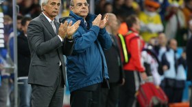 الجماهير تطالب ببقاء خاليلوزيتش وبتدخل رئيس الجمهورية