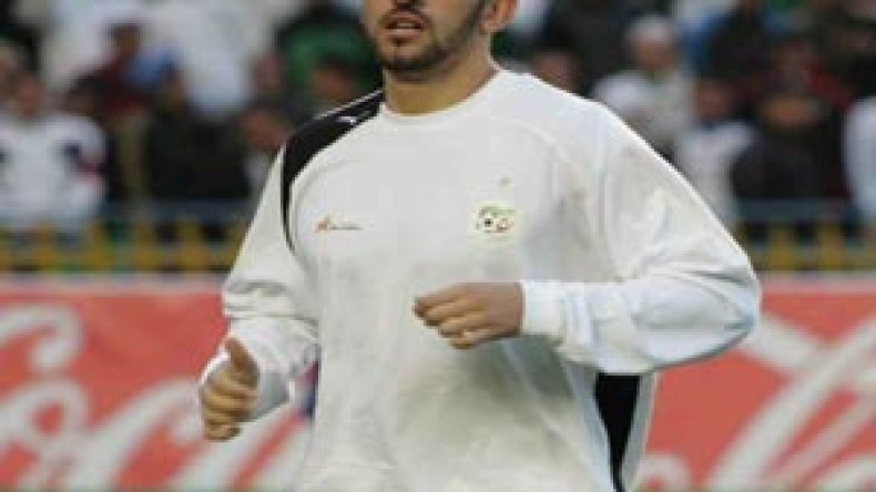 حليش‭ ‬يقر‭ ‬بتلقيه‭ ‬نصائح‭ ‬من‭ ‬بلحاج‭ ‬ويعد‭ ‬بموسم‭ ‬كبير‭ ‬